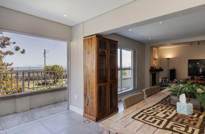 3 Bedroom Property for Sale in Heldervue Western Cape